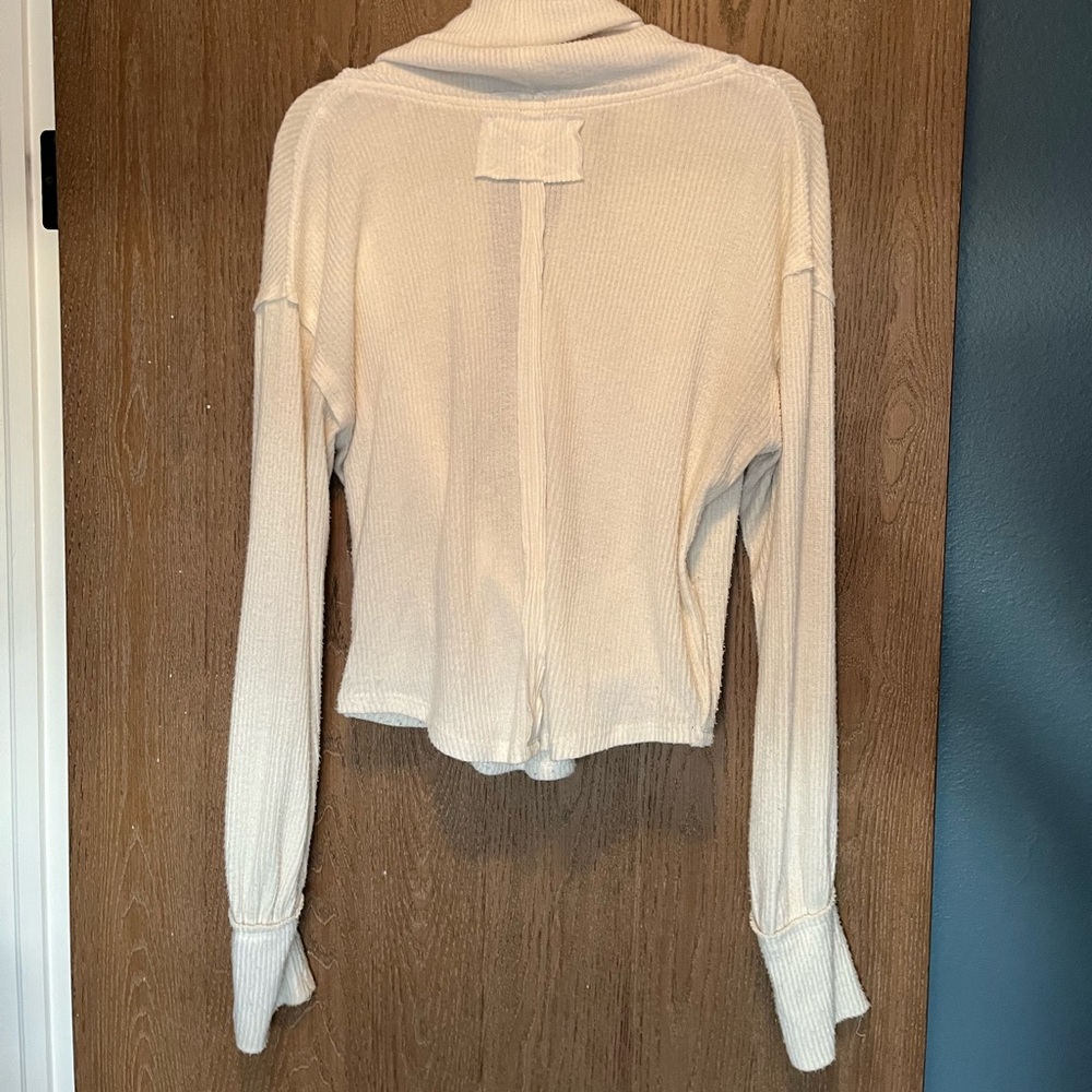Free People Crop Sweater - Picture 3 of 3